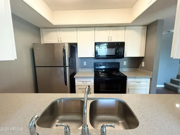 $1,550 | 2202 West Glenrosa Avenue, Unit 4, Phoenix, AZ 85015