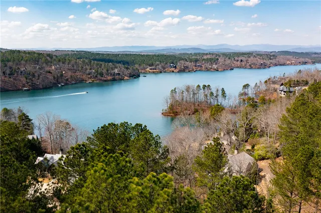 $195,500 | 201 Deep Cove Point, Sunset, SC 29685