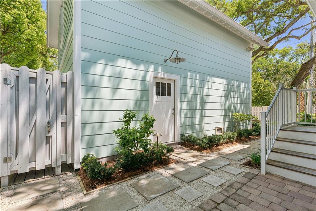 4316 5th Street St. Simons Island, GA 31522 - Photo 42 of 58 Detached garage
