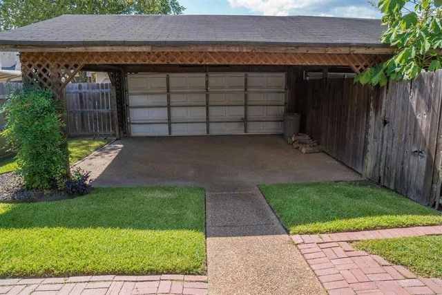 $1,450 | 321 Northtown Drive, Jackson, MS 39211