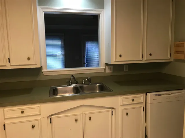 $1,450 | 321 Northtown Drive, Jackson, MS 39211