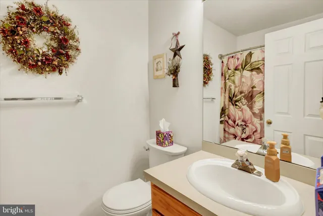 $224,900 | 322 Woodland View Court, Harrisburg, PA 17110