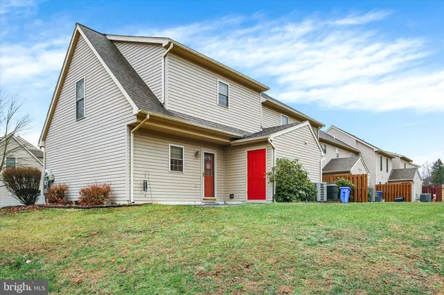 $224,900 | 322 Woodland View Court, Harrisburg, PA 17110