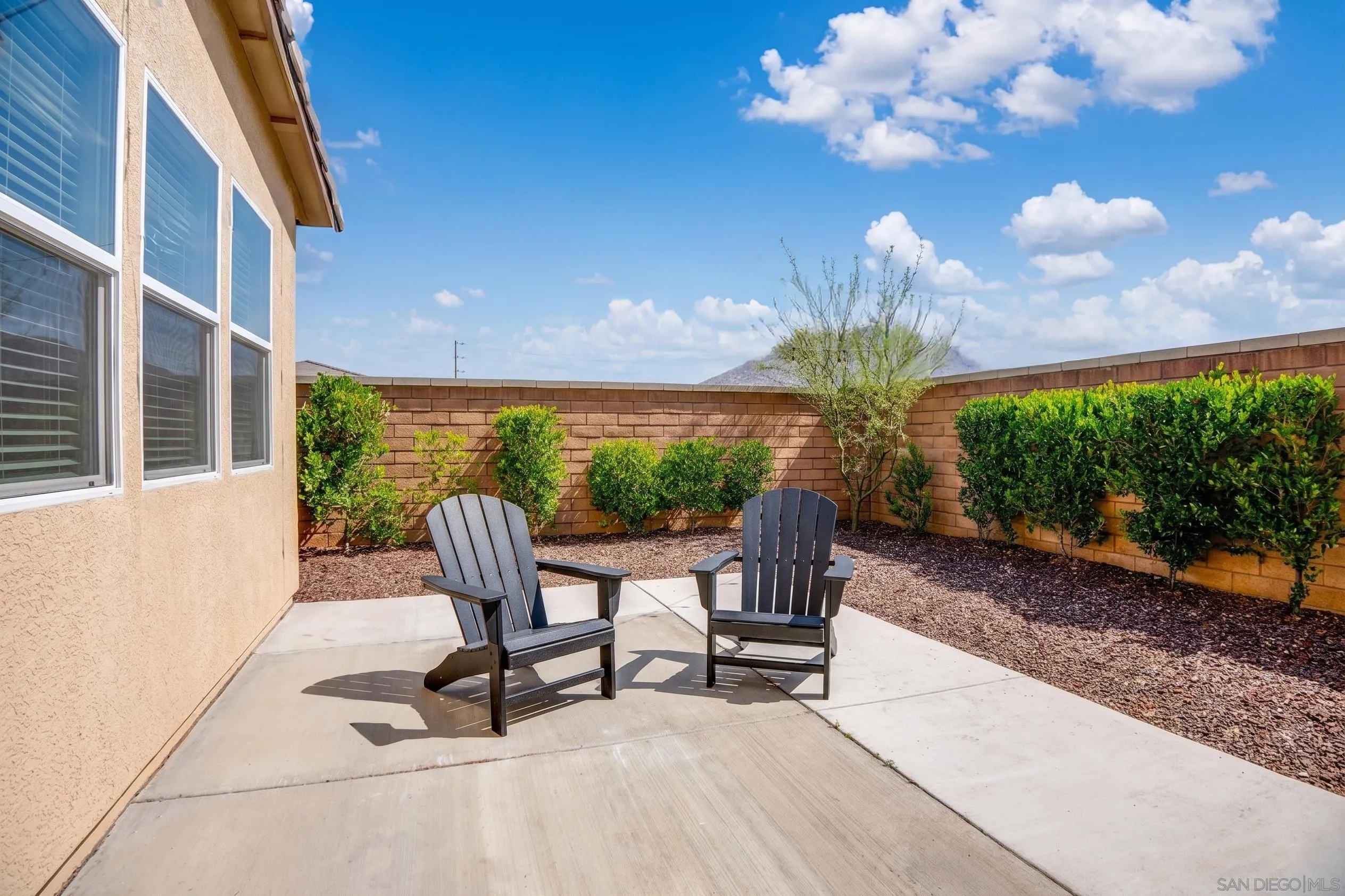 20064 Red Rock Avenue Riverside, CA 92507 - Photo 22 of 37