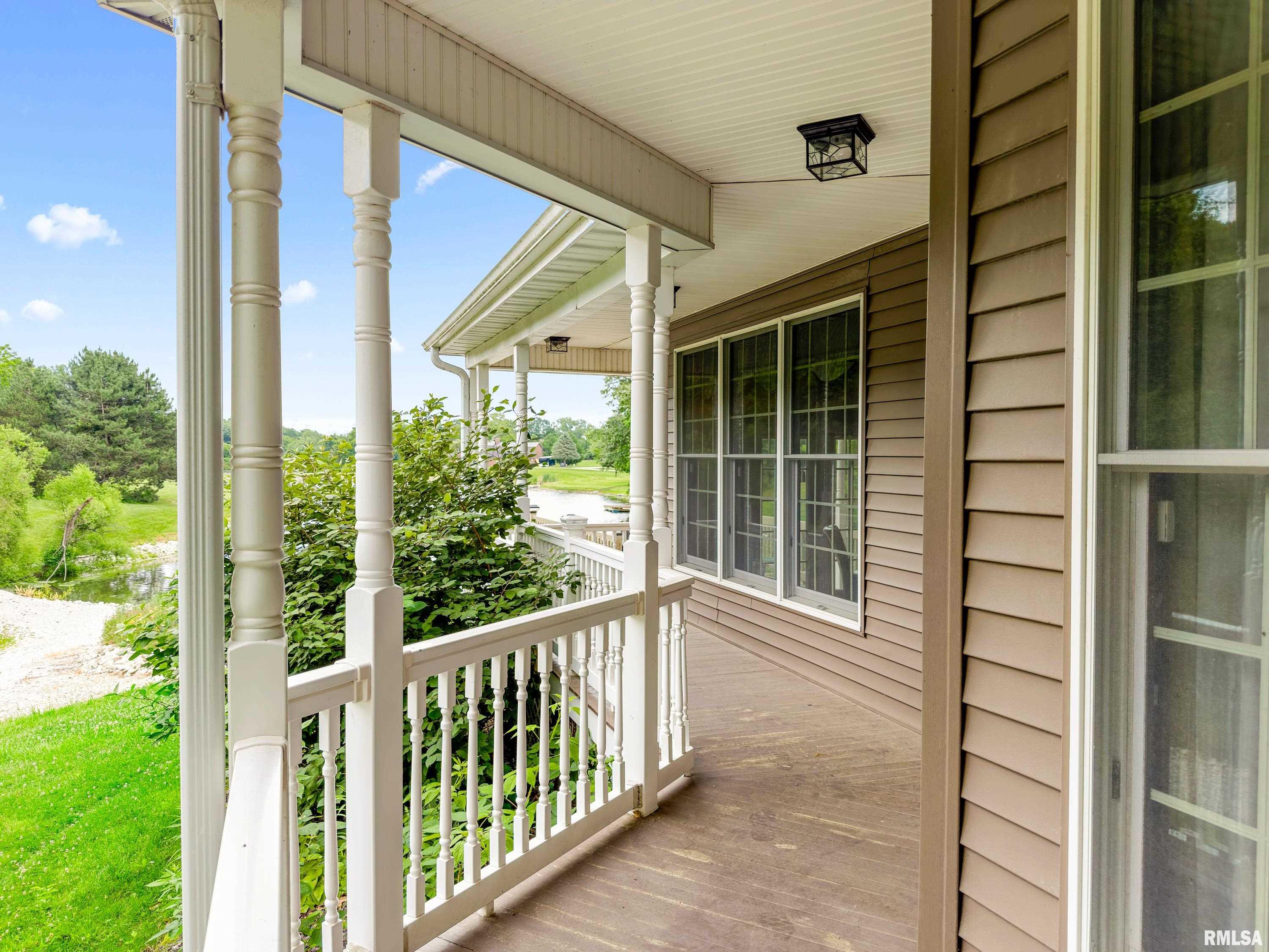 25479 North Boat Dock Road Canton, IL 61520 - Photo 4 of 70