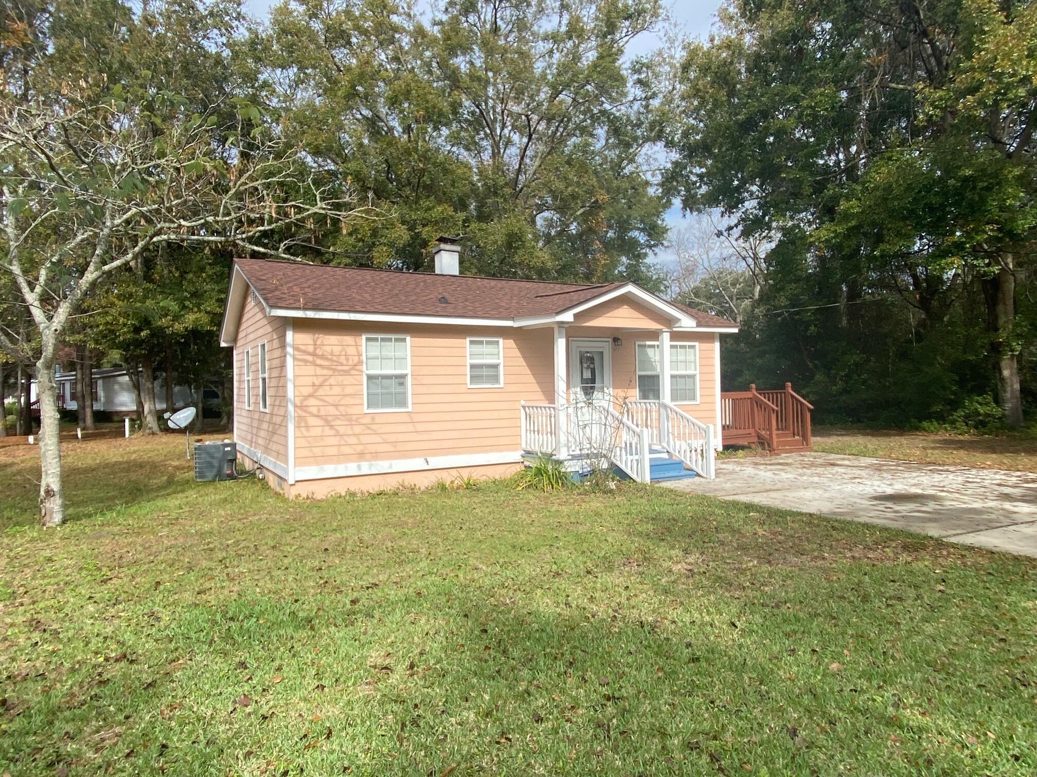 1511 Scott Hill Road Charleston, SC 29412 - Photo 11 of 31 image1