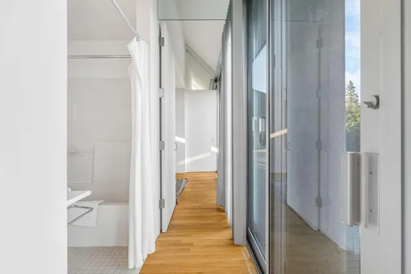 $2,900,000 | 31 Daybreak Lane, Surry, ME 04684