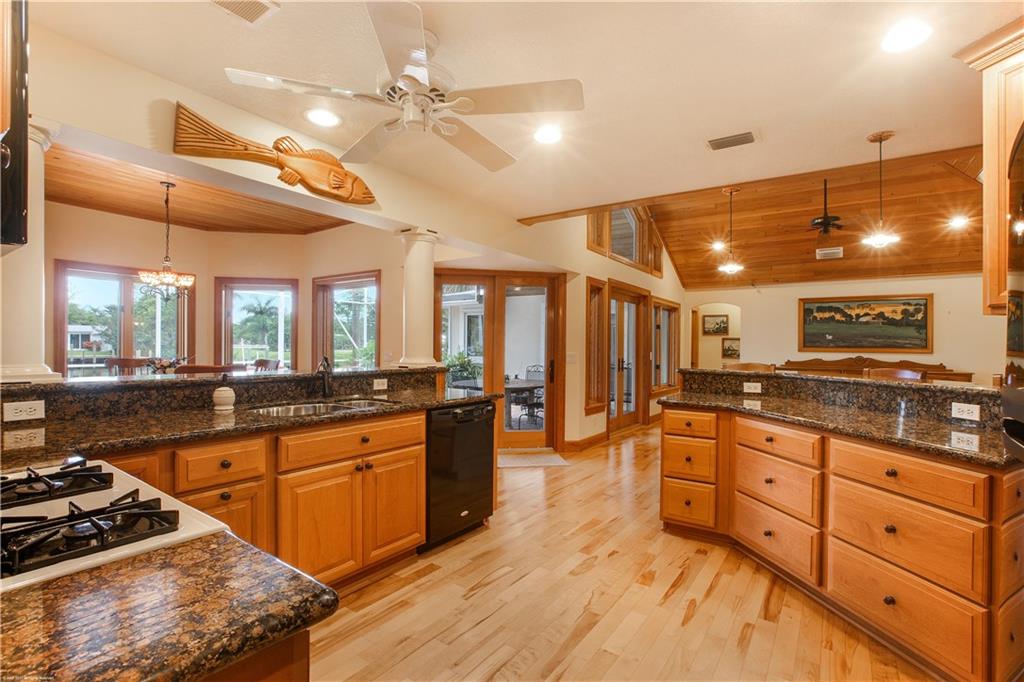 1736 Northwest Fork Road Stuart, FL 34994 - Photo 13 of 39 Gallery Image 13