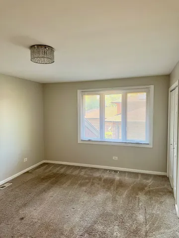 $343,000 | 19002 Springfield Avenue, Flossmoor, IL 60422