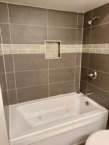 $343,000 | 19002 Springfield Avenue, Flossmoor, IL 60422