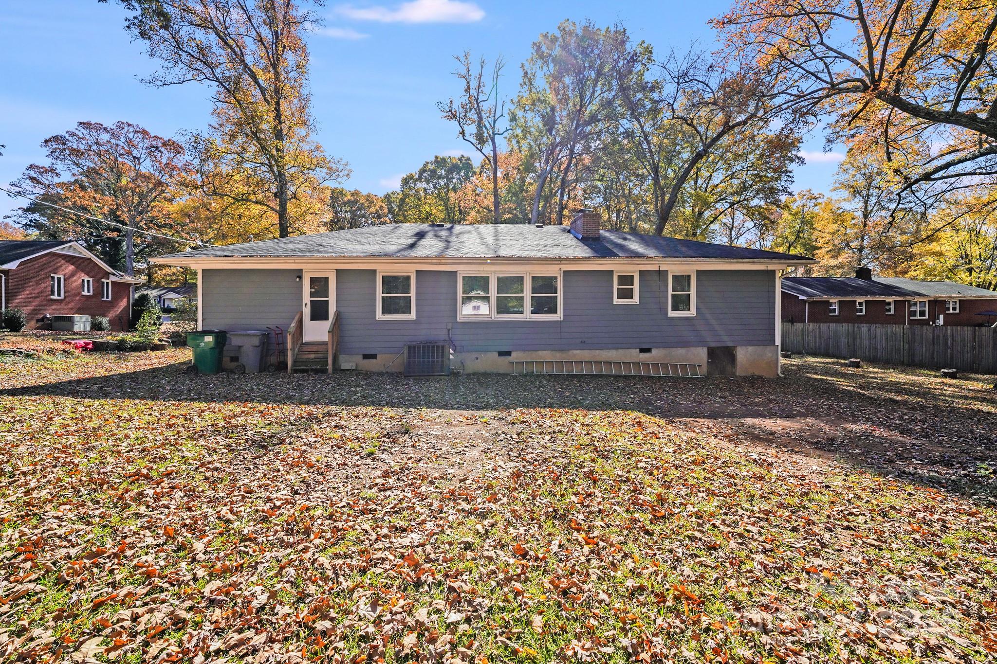 5311 Princess Street Charlotte, NC 28269 - Photo 23 of 24 front view of a house with a yard