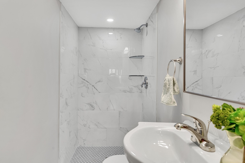 37-39 Lewis Road, Unit 1 Belmont, MA 02478 - Photo 15 of 32