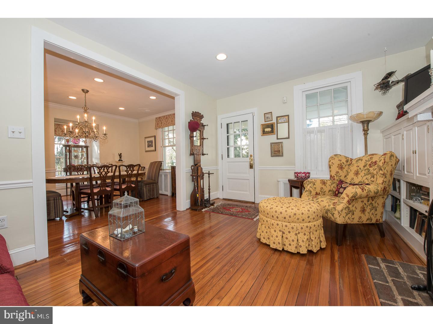 101 Glynn Lane Wayne, PA 19087 - Photo 5 of 25 a living room with furniture and a wooden floor