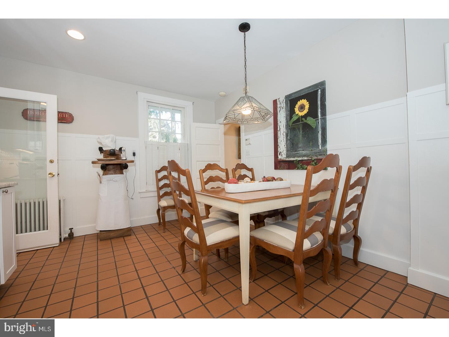 101 Glynn Lane Wayne, PA 19087 - Photo 8 of 25 a view of a dining room with furniture