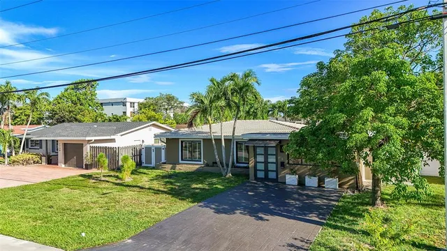 $3,900 | 1736 Northwest 38th Street, Oakland Park, FL 33309