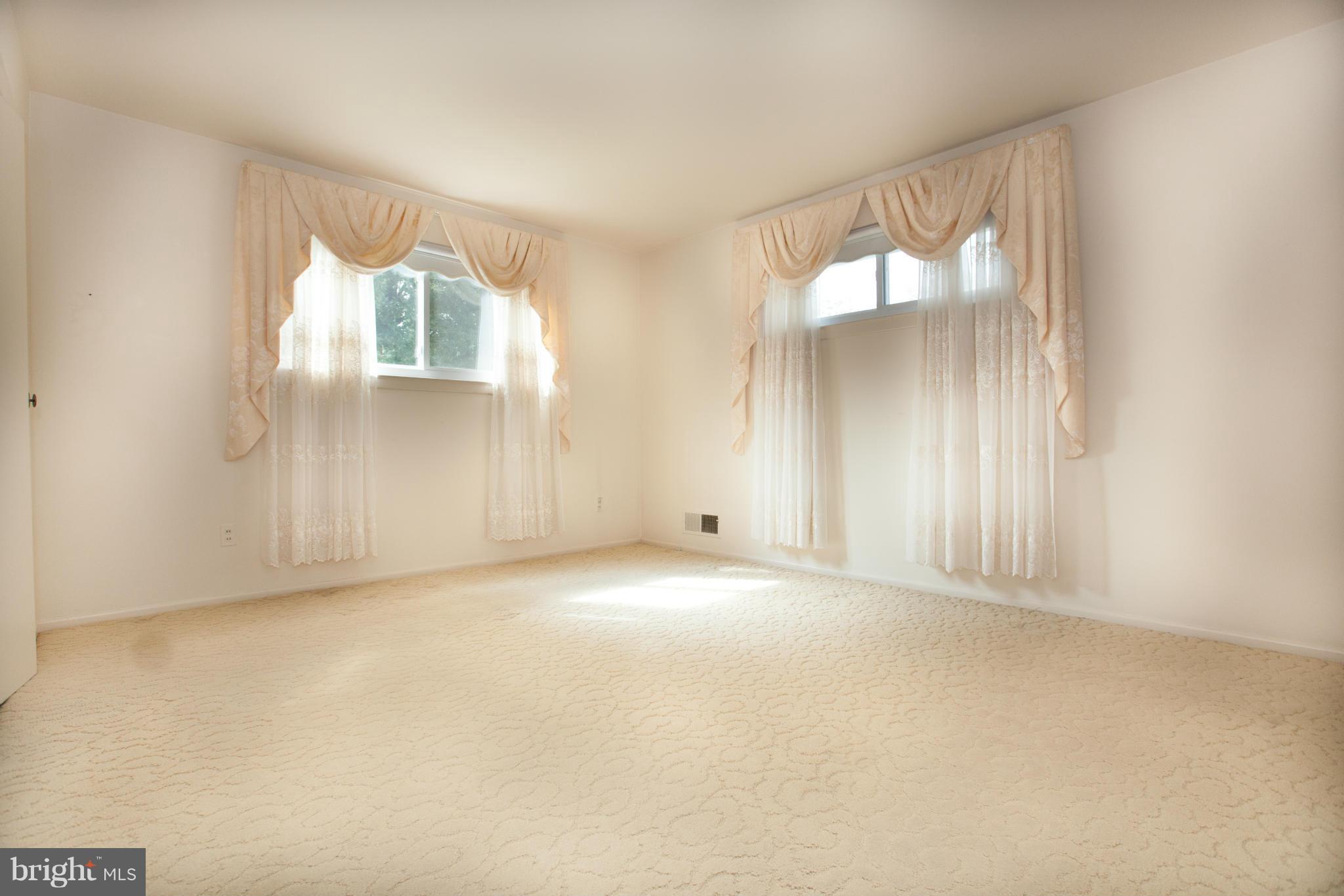 9507 Vance Place Silver Spring, MD 20901 - Photo 18 of 30 Bedroom (Master)