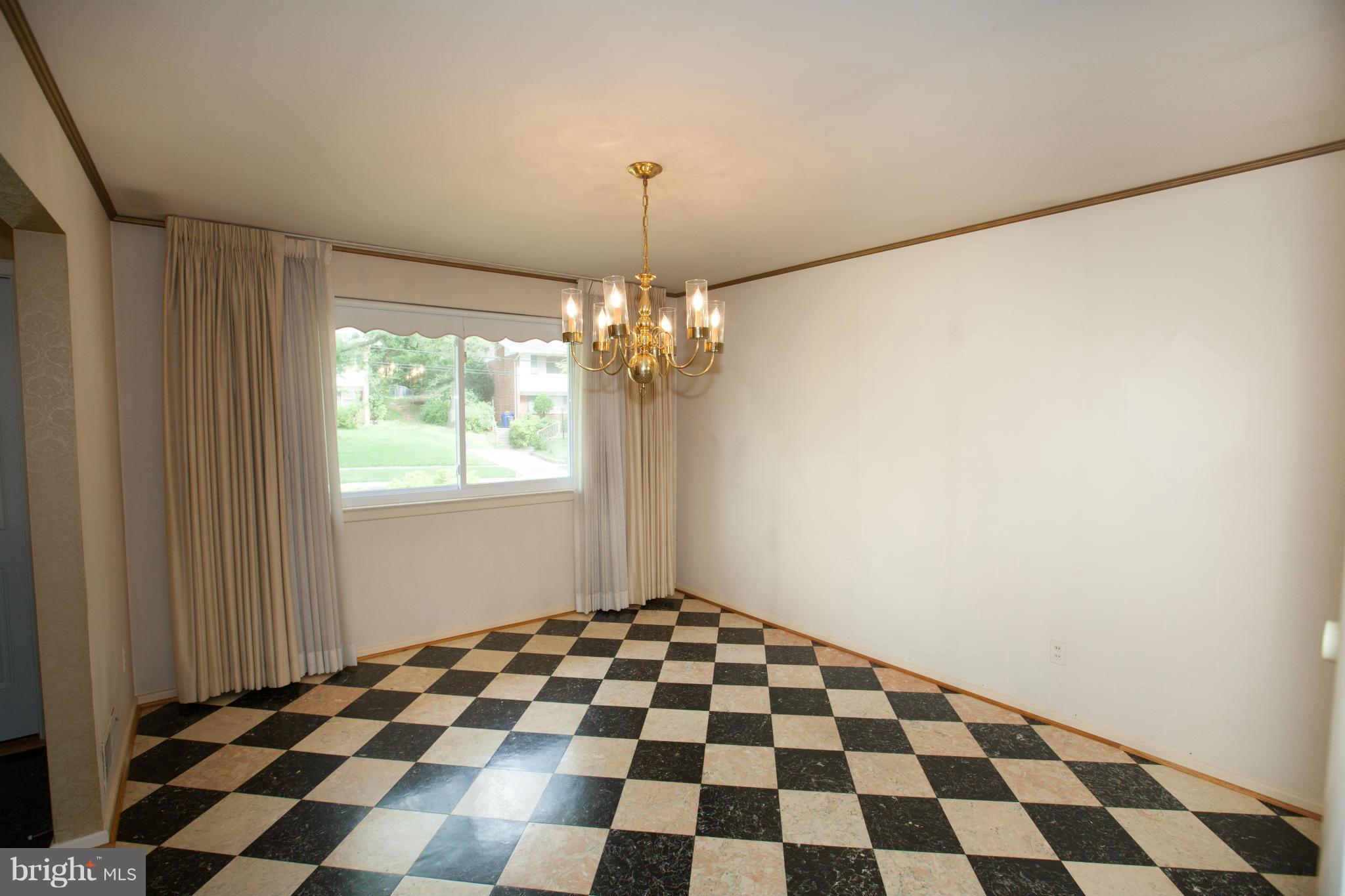 9507 Vance Place Silver Spring, MD 20901 - Photo 5 of 30 Dining Room
