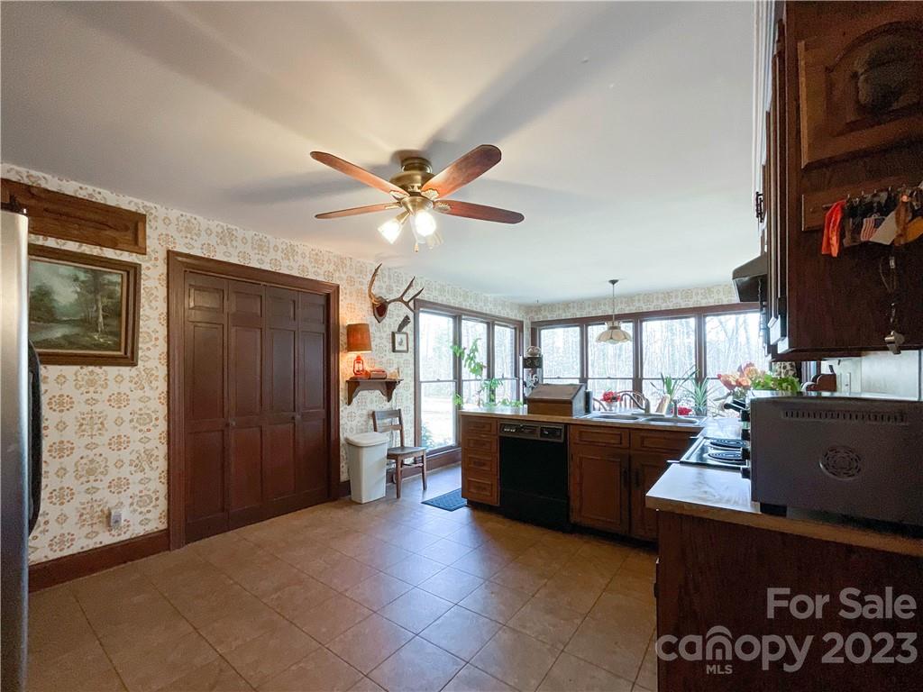 9523 Marvin School Road Marvin, NC 28173 - Photo 12 of 47 a living room with furniture and a window