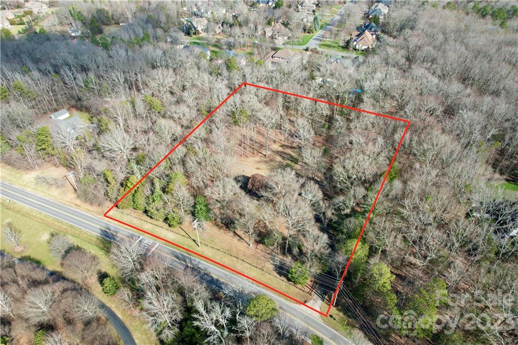 9523 Marvin School Road Marvin, NC 28173 - Photo 47 of 47 a view of a yard with a tree