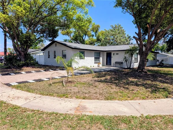$425,000 | 801 Walnut Drive, Seffner, FL 33584
