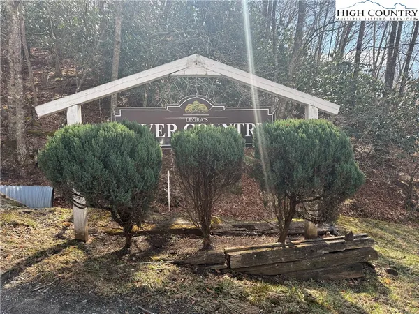 $18,000 | Lot 45 Happyland Road, Unit 45, Grassy Creek, NC 28631