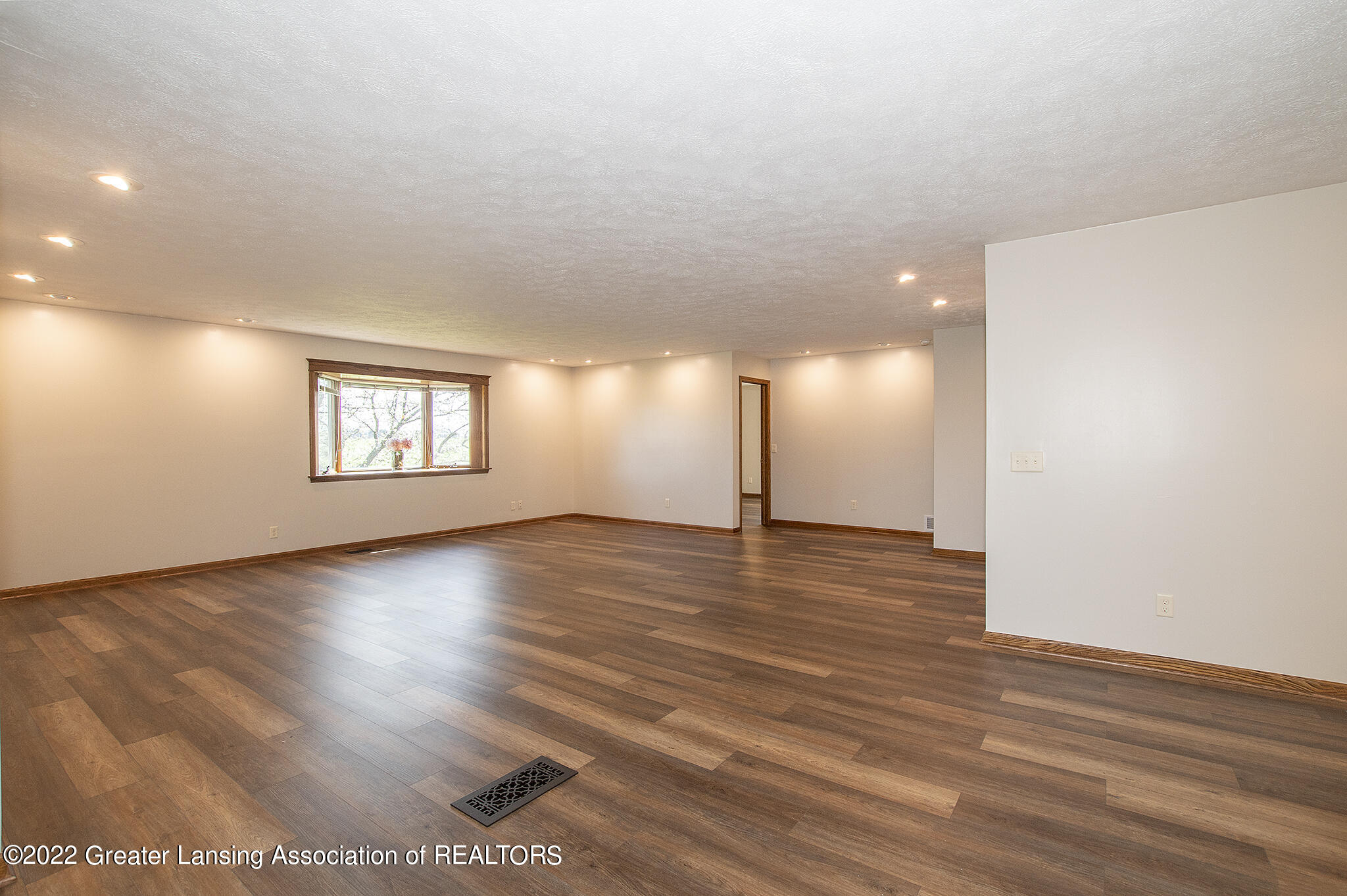 8493 Oneida Road Grand Ledge, MI 48837 - Photo 26 of 54 Oneida-33