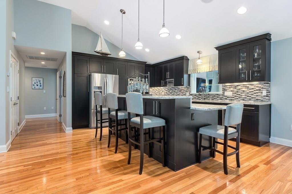 87 MacArthur Road Stoneham, MA 02180 - Photo 12 of 33