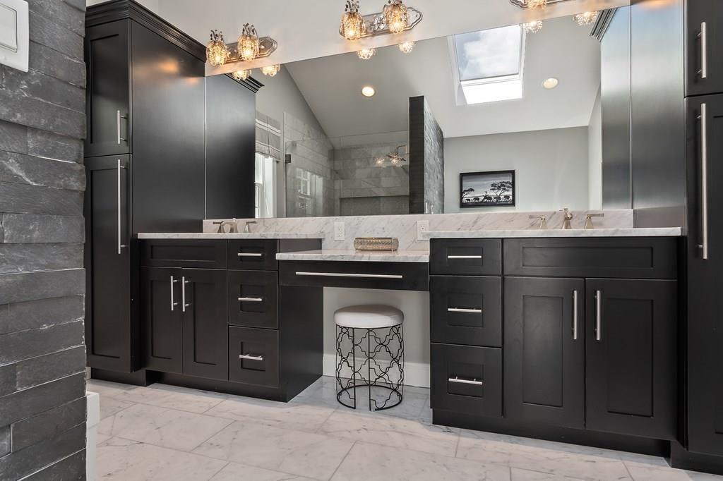 87 MacArthur Road Stoneham, MA 02180 - Photo 17 of 33