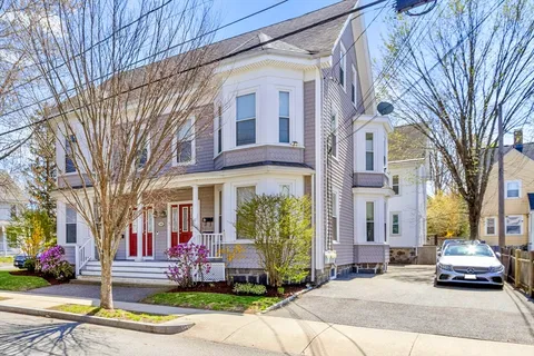 $799,000 | 169 Chestnut Street, Unit 2, Waltham, MA 02453