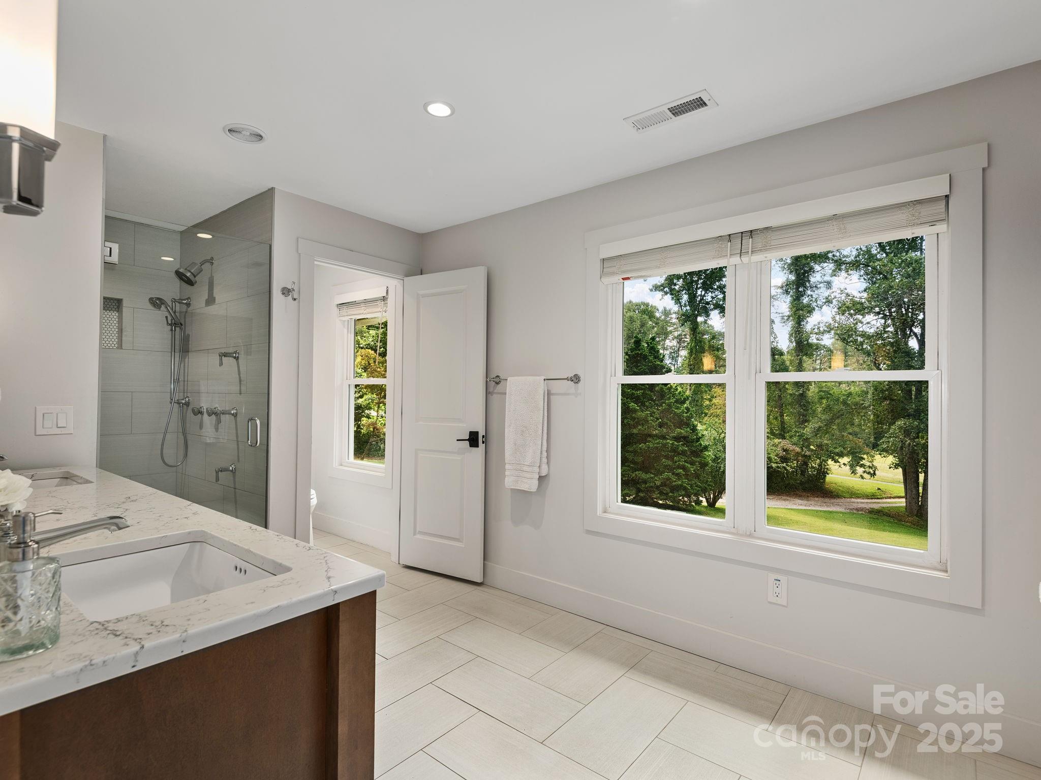 23 Rogers Ridge Road Fairview, NC 28730 - Photo 15 of 38 Gallery Image 15