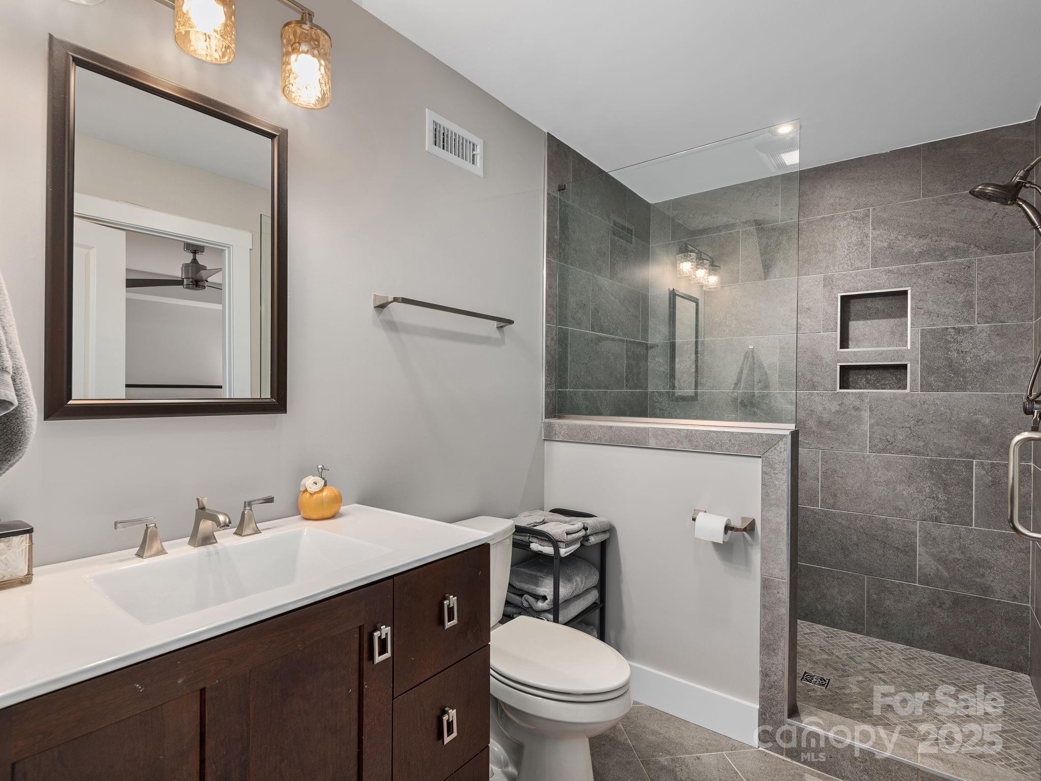 23 Rogers Ridge Road Fairview, NC 28730 - Photo 30 of 38 Gallery Image 30