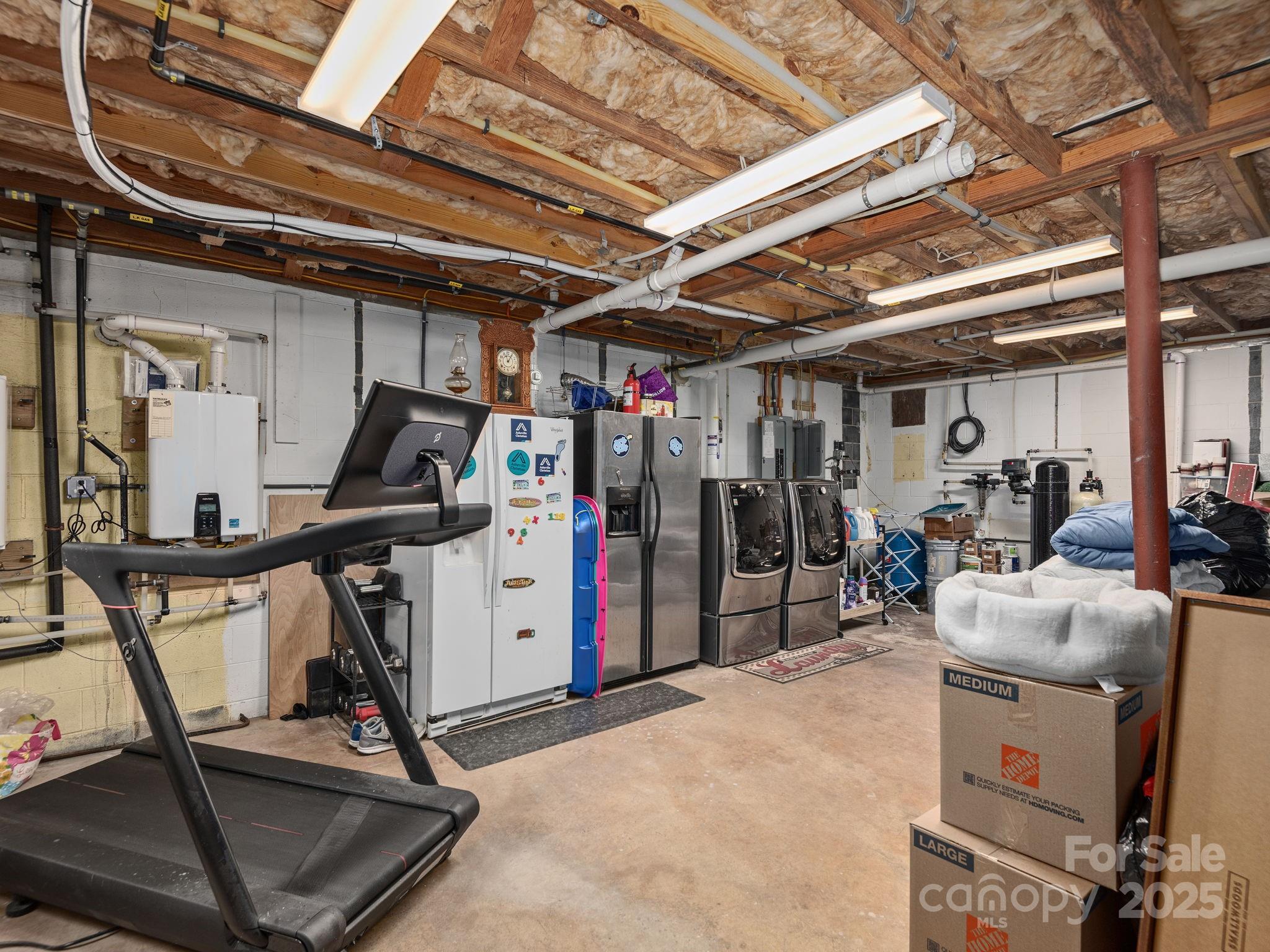 23 Rogers Ridge Road Fairview, NC 28730 - Photo 33 of 38 Gallery Image 33