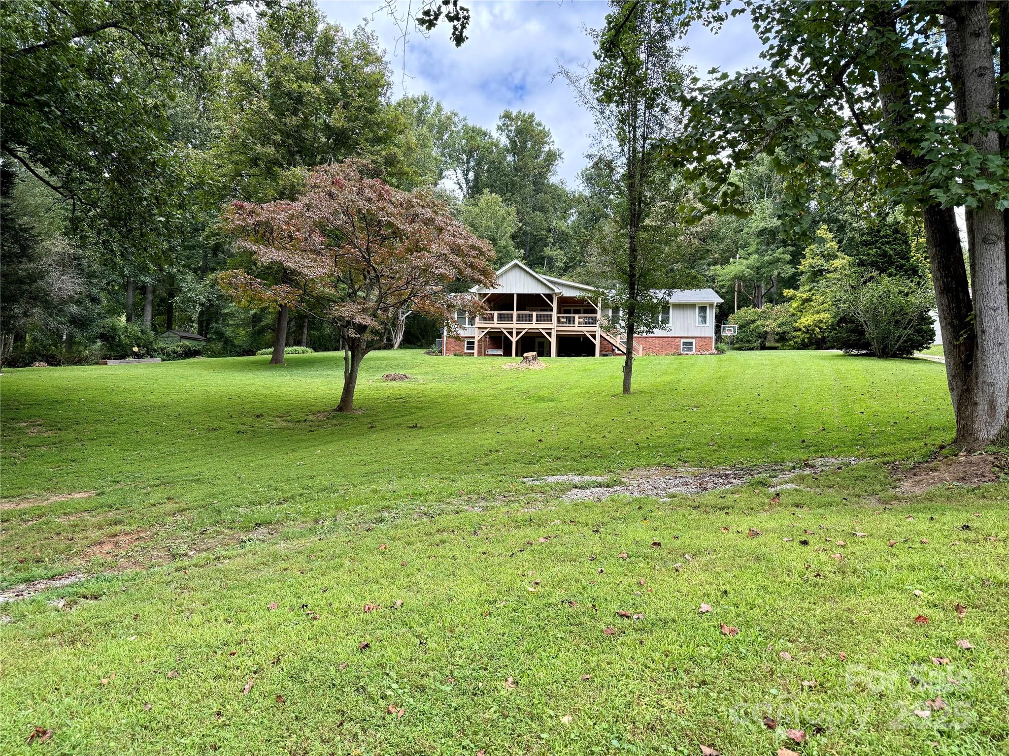 23 Rogers Ridge Road Fairview, NC 28730 - Photo 35 of 38 Gallery Image 35