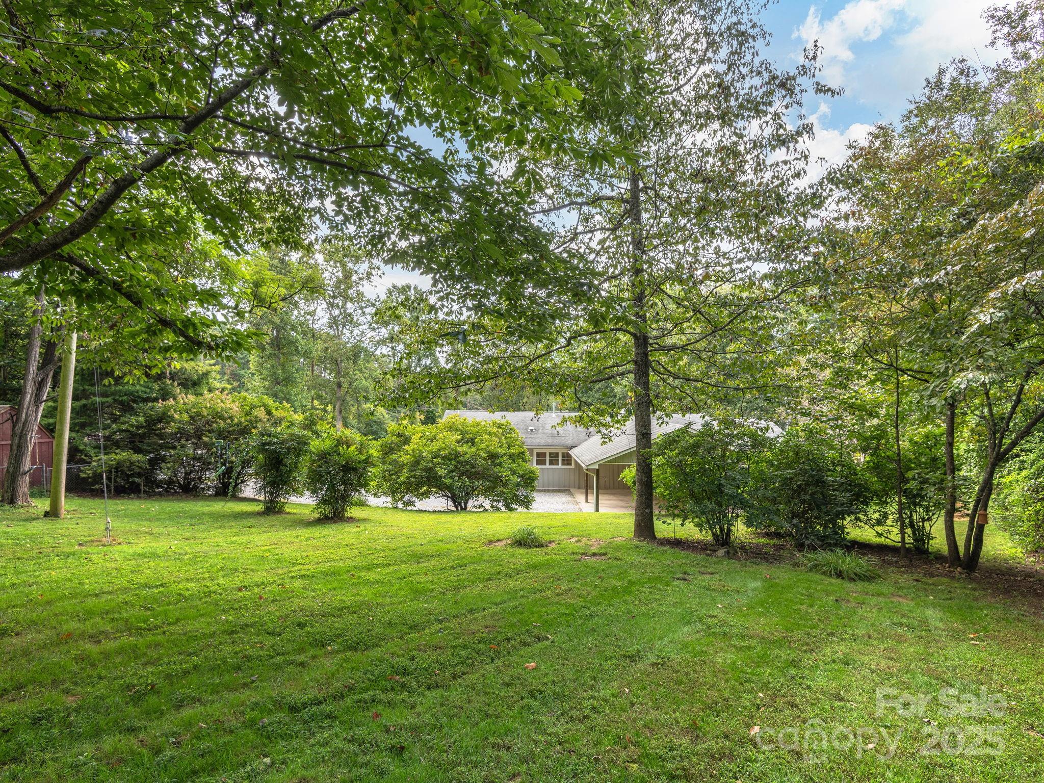 23 Rogers Ridge Road Fairview, NC 28730 - Photo 37 of 38 Gallery Image 37