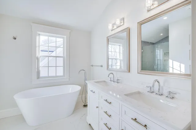 $1,138,000 | 255 Old Main Road, Unit 1B, North Falmouth, MA 02556