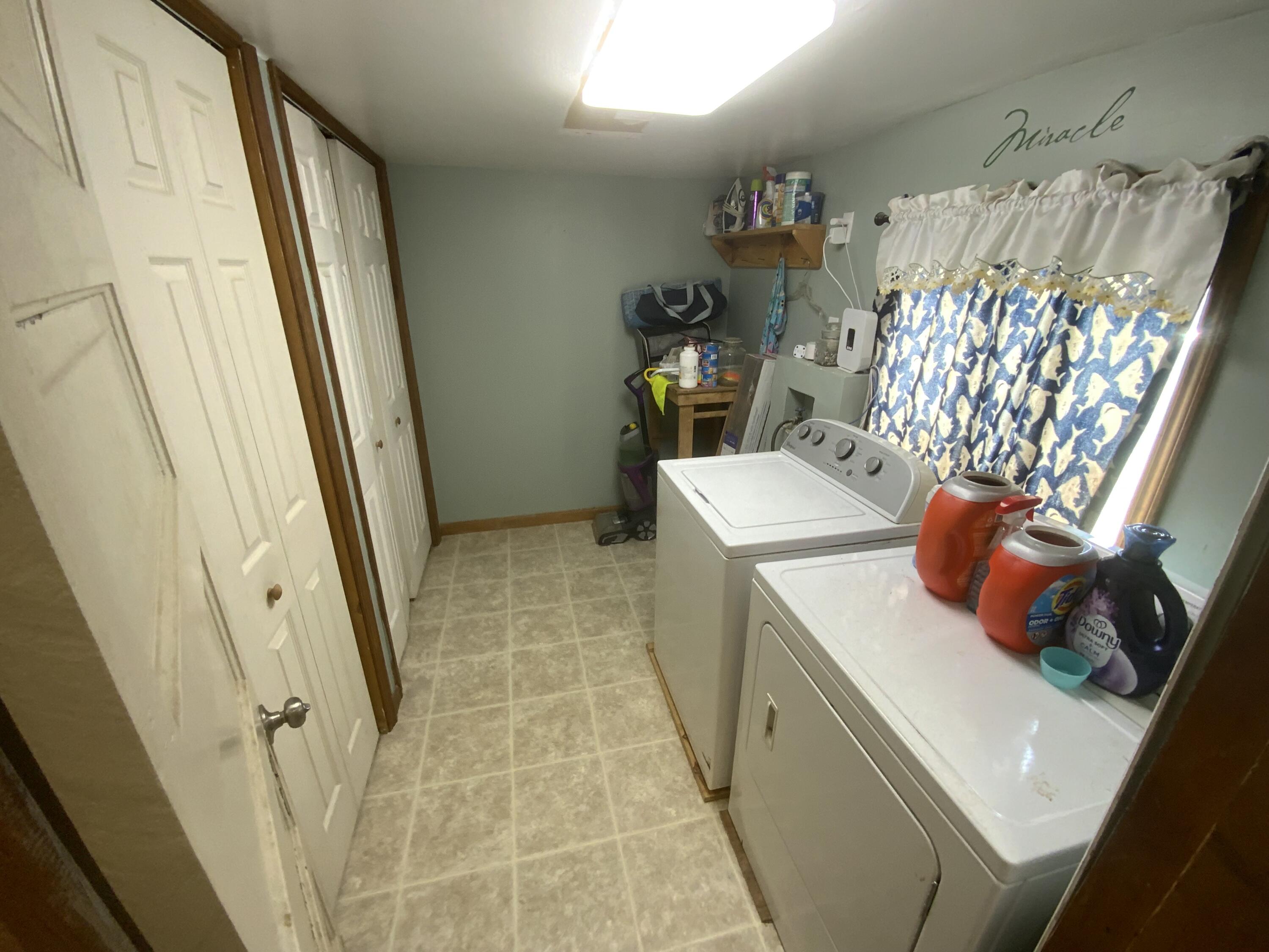 8732 Kinch Road Jackson, MI 49201 - Photo 14 of 14 IMG_1048