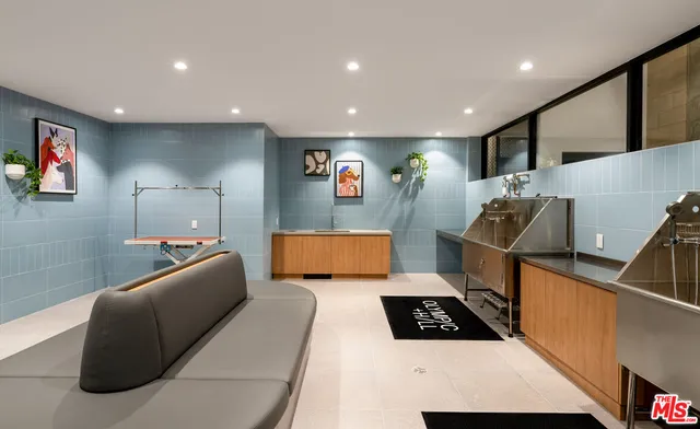 $30,000 | 230 West Olympic Boulevard, Unit PH 1, Los Angeles, CA 90015