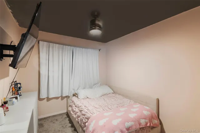 $399,999 | 288 Feller Drive, Central Islip, NY 11722