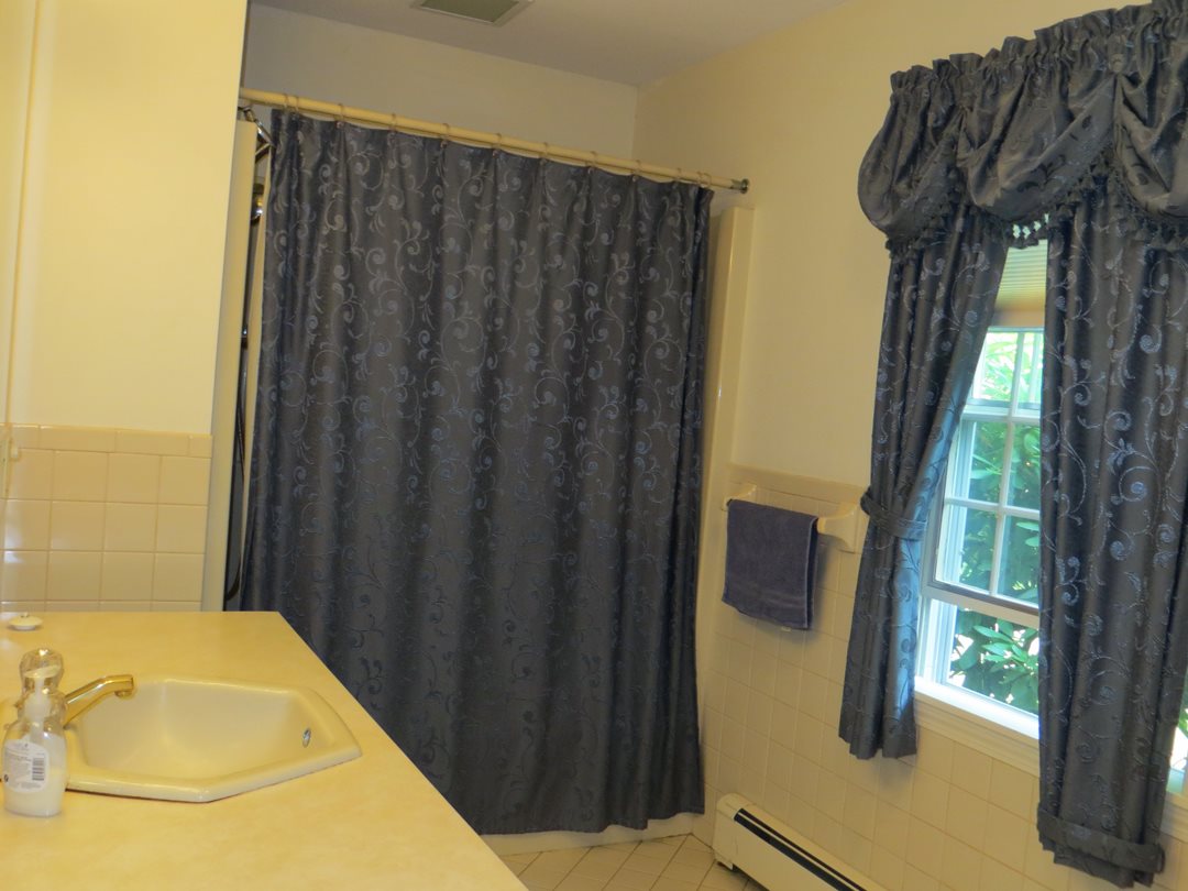 364 Forest Road Wolfeboro, NH 03894 - Photo 27 of 37 Gallery Image 27