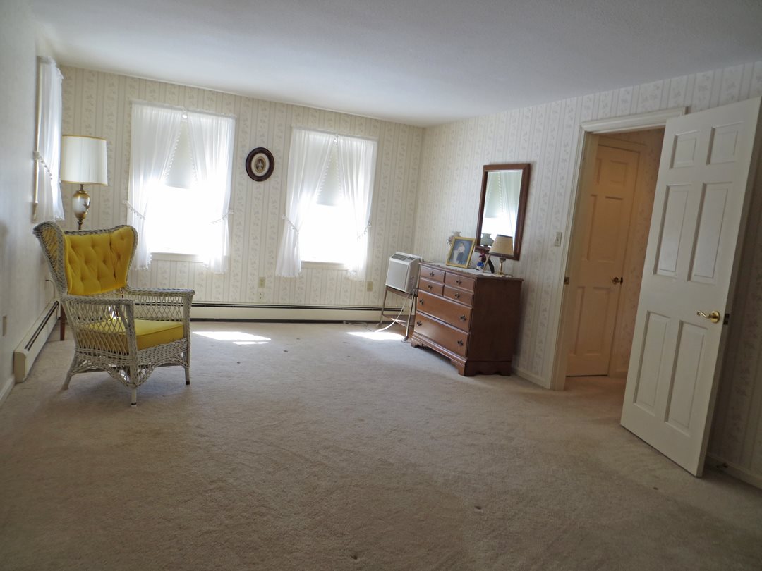 364 Forest Road Wolfeboro, NH 03894 - Photo 33 of 37 Gallery Image 33