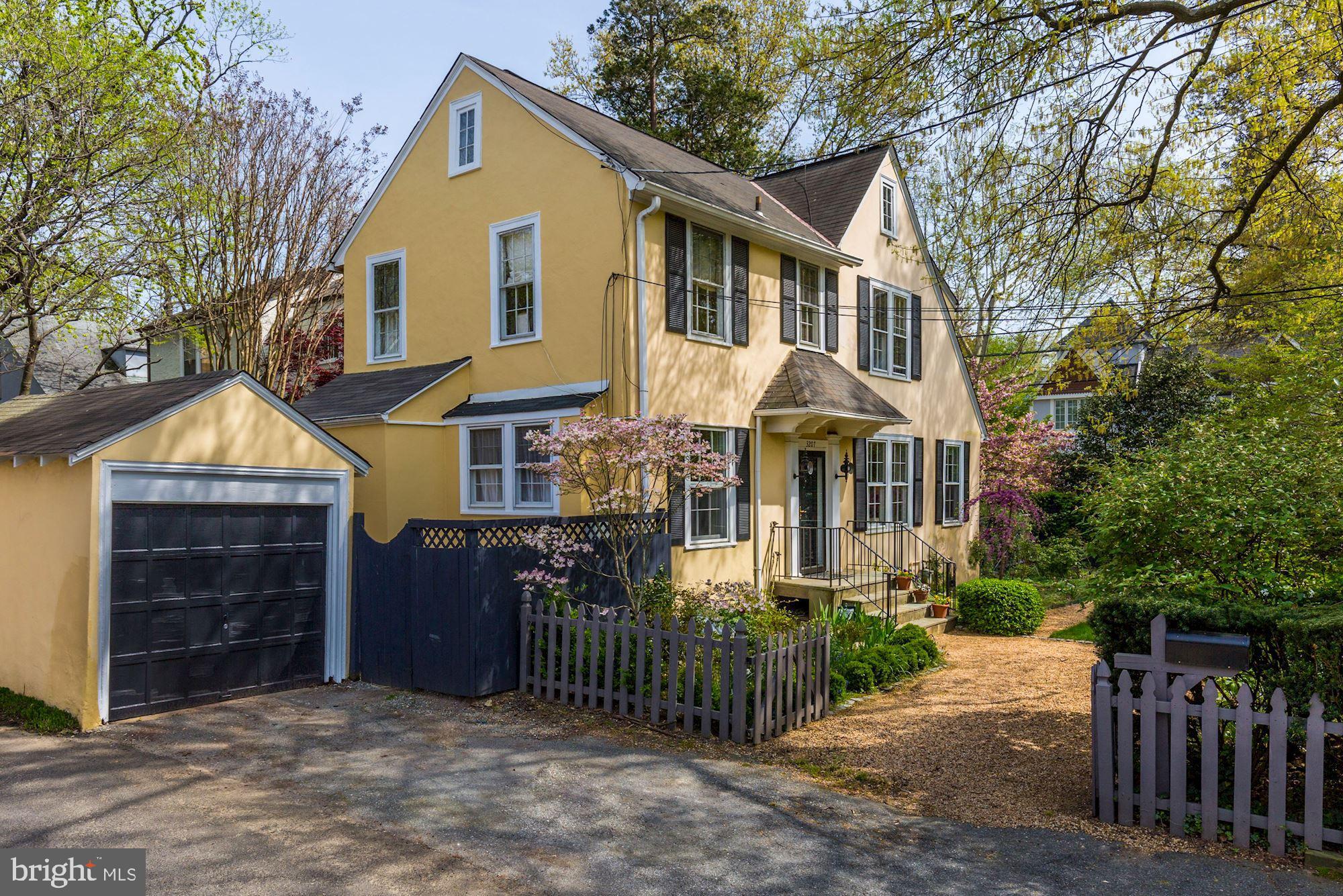 3207 Foxhall Road Northwest Washington, DC 20016 - Photo 1 of 34