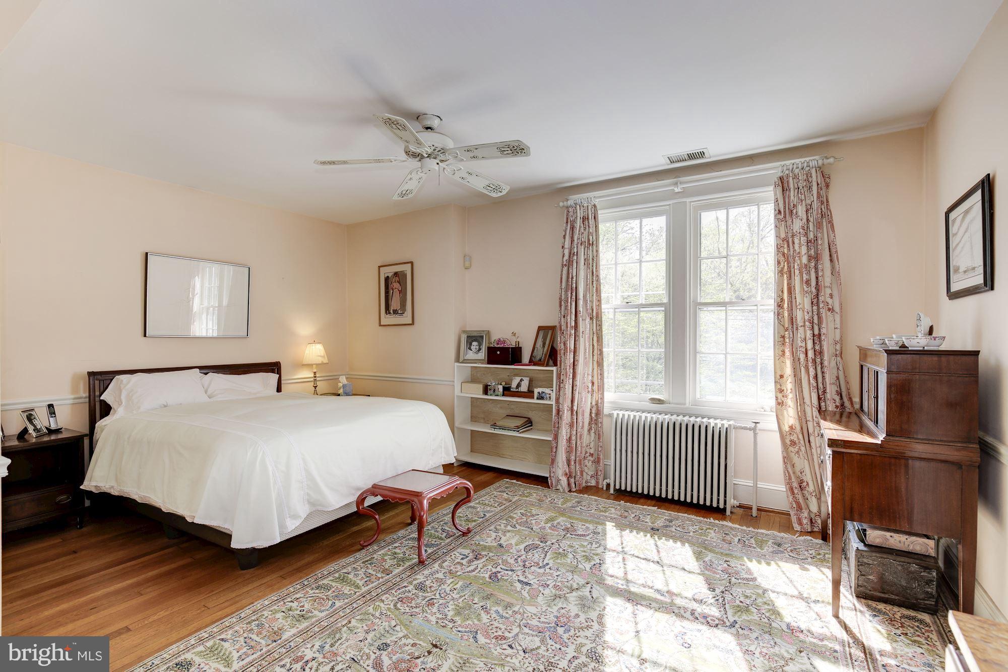 3207 Foxhall Road Northwest Washington, DC 20016 - Photo 22 of 34