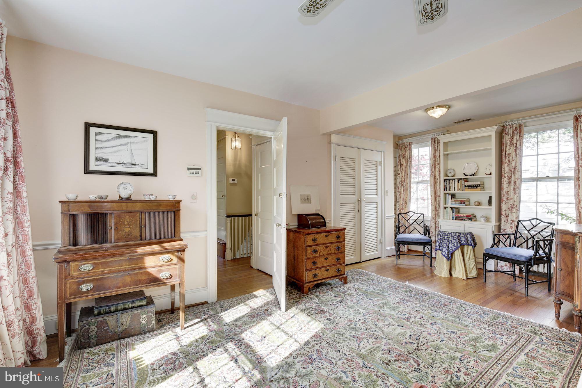 3207 Foxhall Road Northwest Washington, DC 20016 - Photo 23 of 34