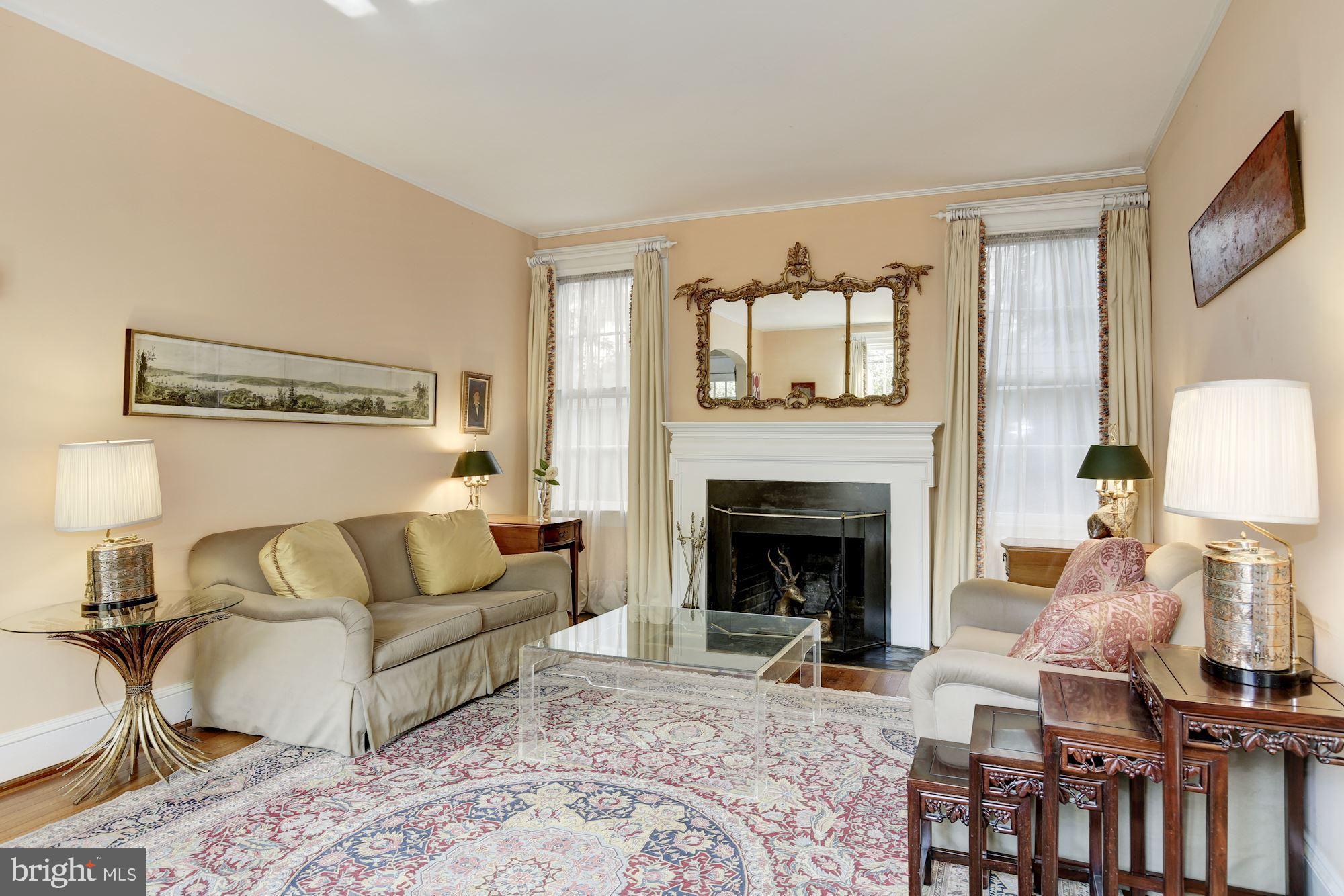 3207 Foxhall Road Northwest Washington, DC 20016 - Photo 6 of 34