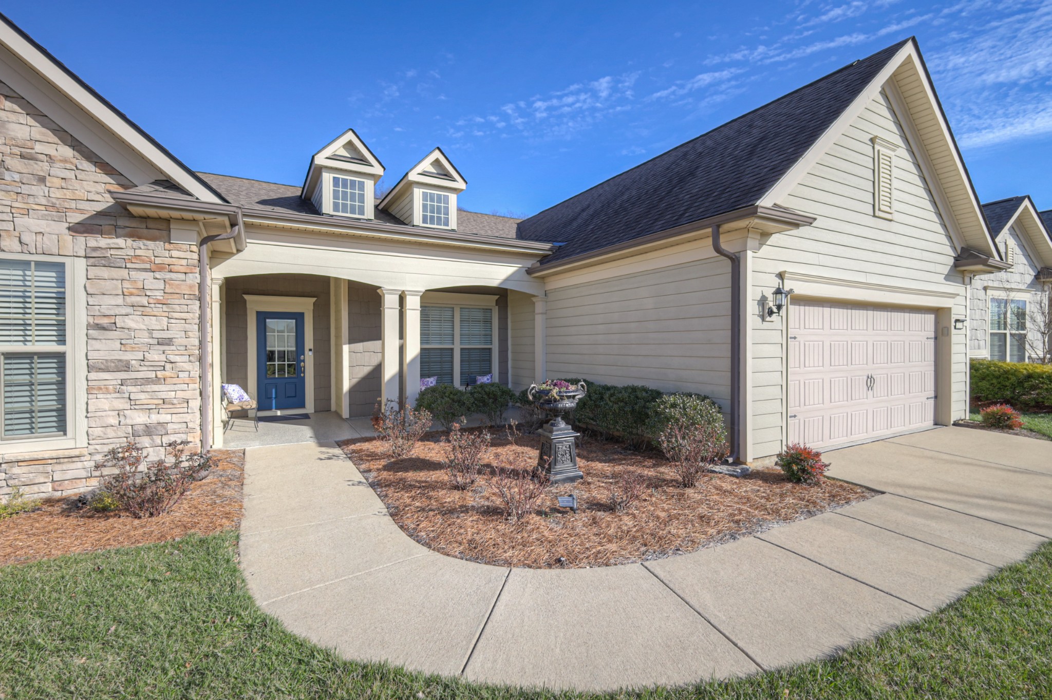 1016 Coffee Ridge Spring Hill, TN 37174 - Photo 3 of 44 Gallery Image 3