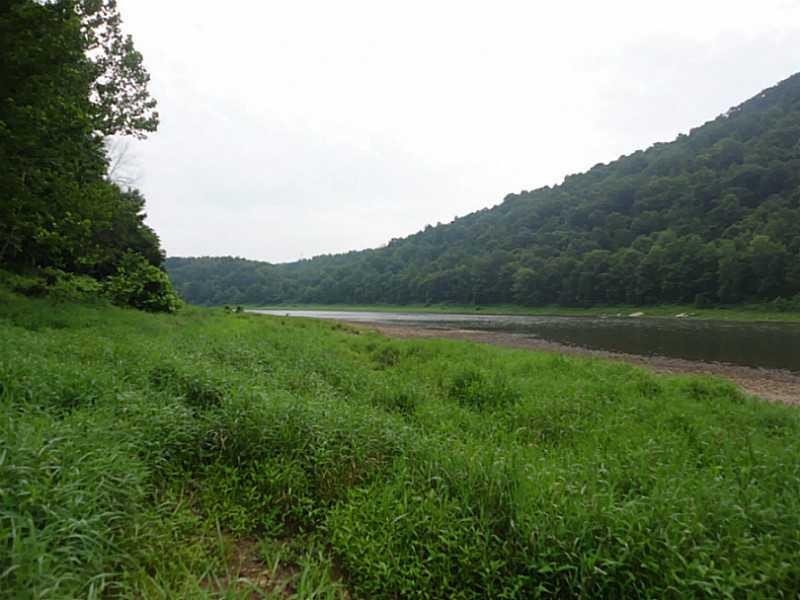 484 Peach Road Parker, PA 16049 - Photo 18 of 19 Waterfront/Dock/Pier.