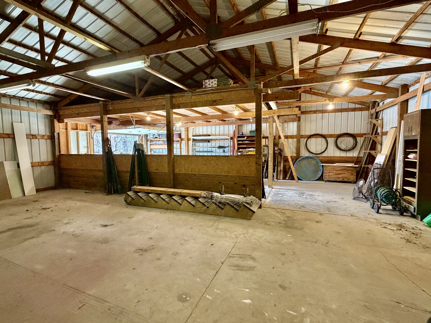 21186 Mathew Road Sterling, IL 61081 - Photo 49 of 66 a view of storage and utility room