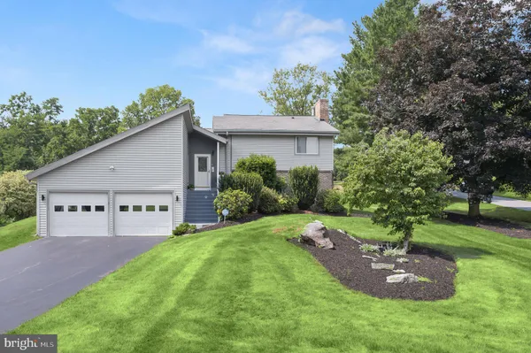 $449,900 | 20603 Bluebird Avenue, Hagerstown, MD 21742