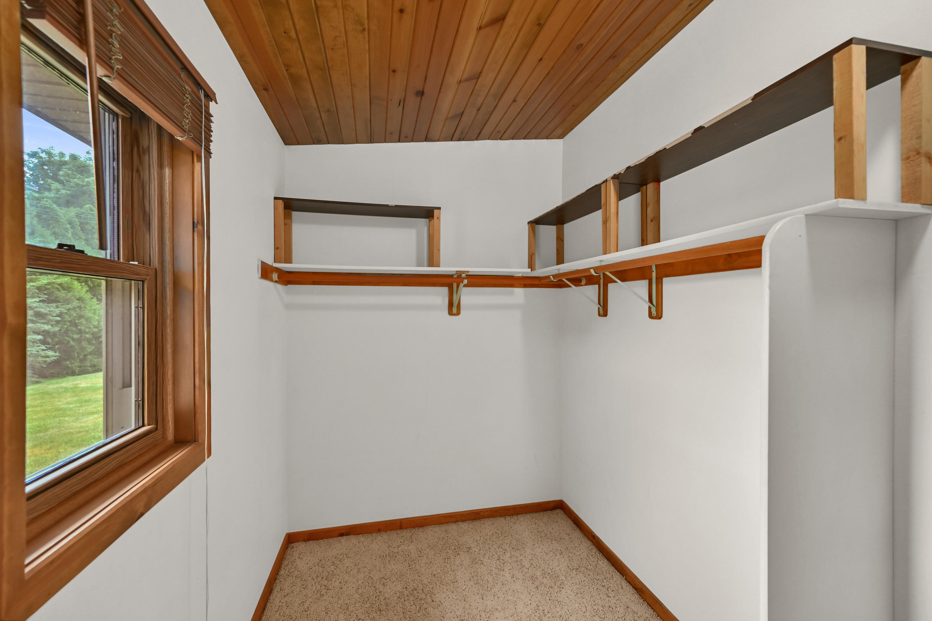 3370 North 129th Street Brookfield, WI 53005 - Photo 21 of 34 DZ3370-22