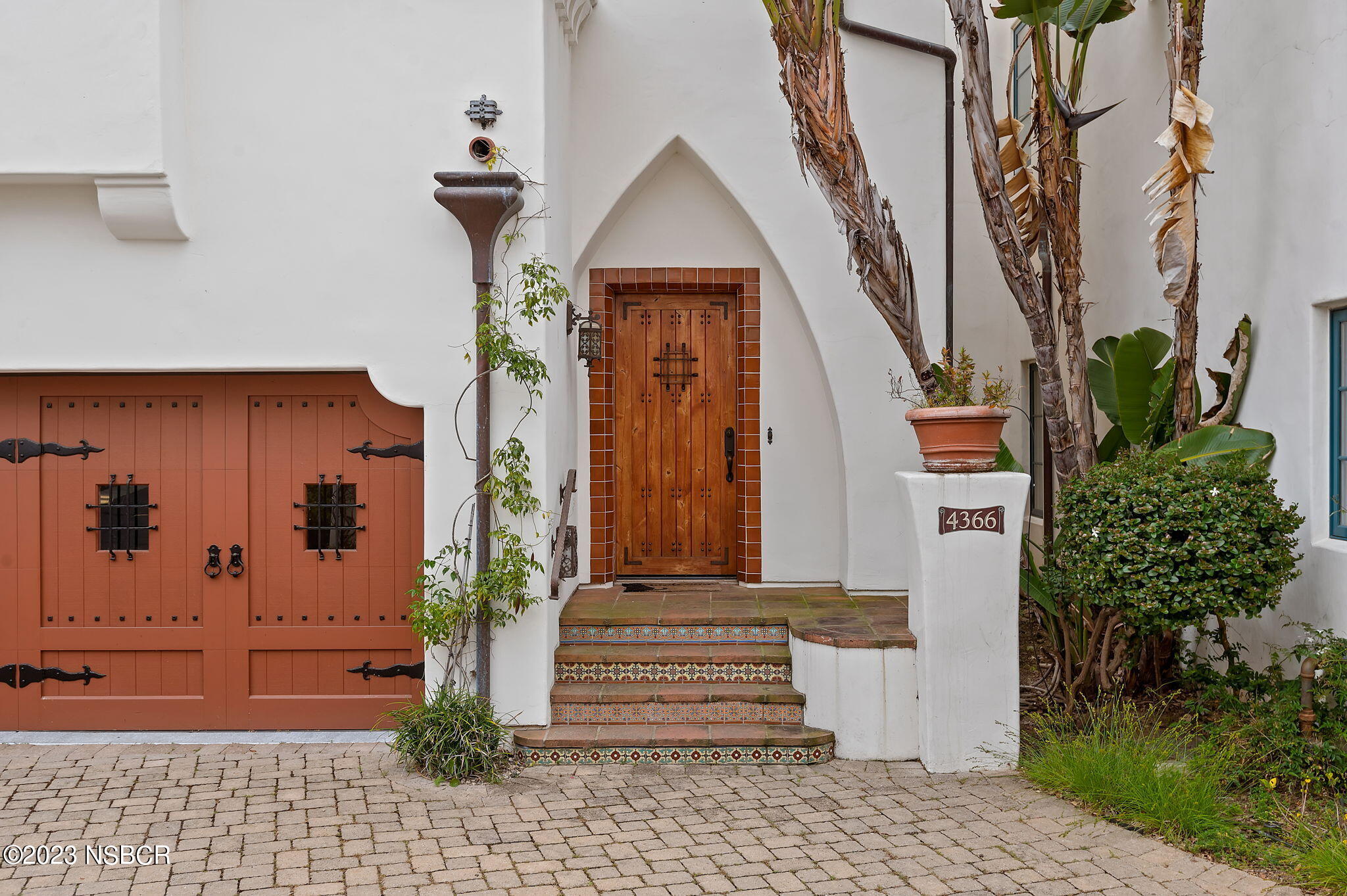 4366 Modoc Road Santa Barbara, CA 93110 - Photo 3 of 23 a front view of a house